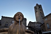 66 Fontana del Contarini e Torre Civica 